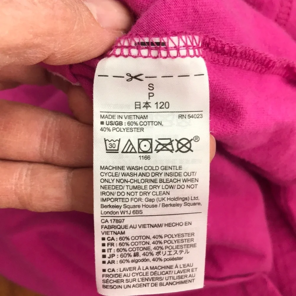 Gap Kids Sequin Embellished Ling Sleeved Tee